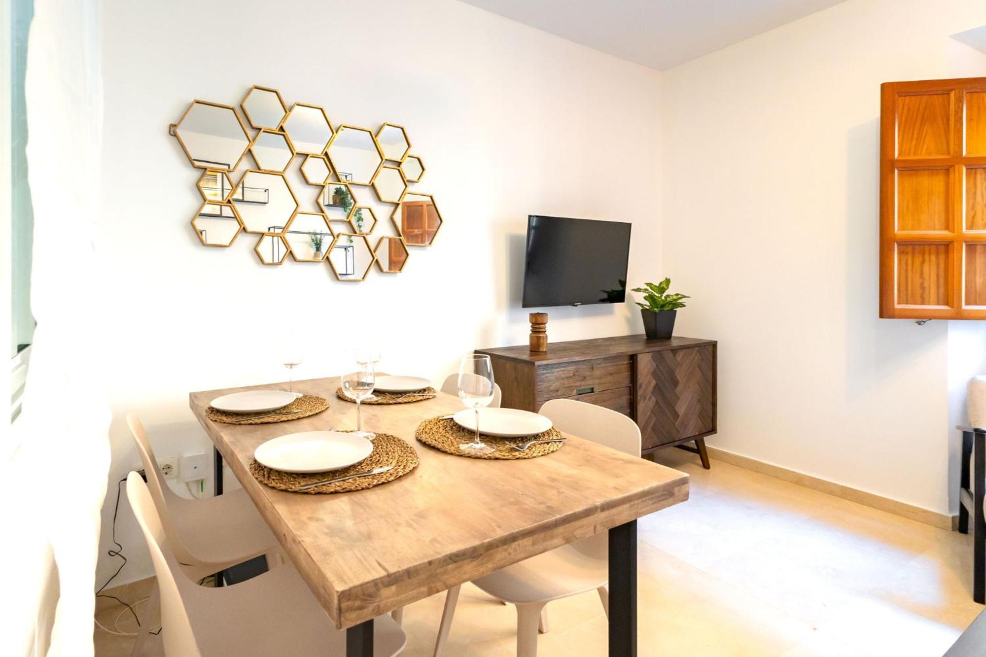 Charming 2 Bedroom Apartment At San Marcos Plaza By Ocityzen Seville Exterior photo